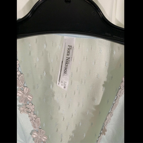 NWT $88 Flora Nikrooz Showstopper Robe in Sea Glass [SZ Large‎ ] - Picture 6 of 8